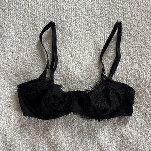 Victoria’s Secret black lace bra